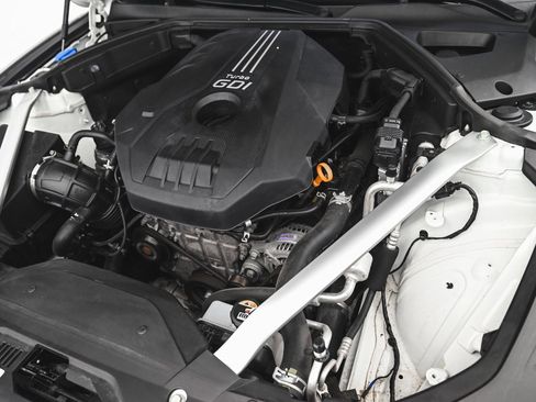 Used 2023 Genesis G70 2.0T image 35