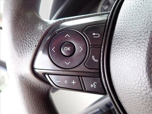 Used 2021 Toyota Corolla LE w/ Carpet Mat Package (TMS) image 12