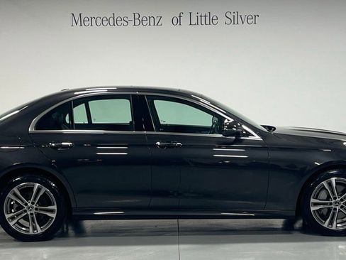 Used 2023 Mercedes-Benz E 350 4MATIC Sedan image 7