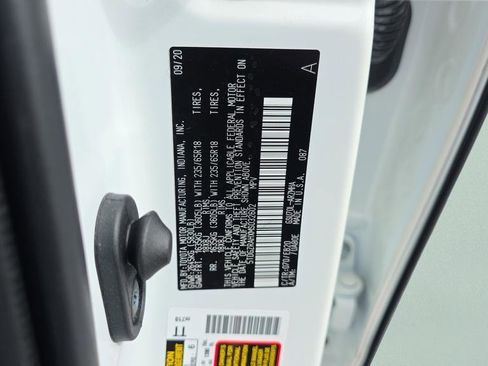 Used 2021 Toyota Highlander XLE image 29