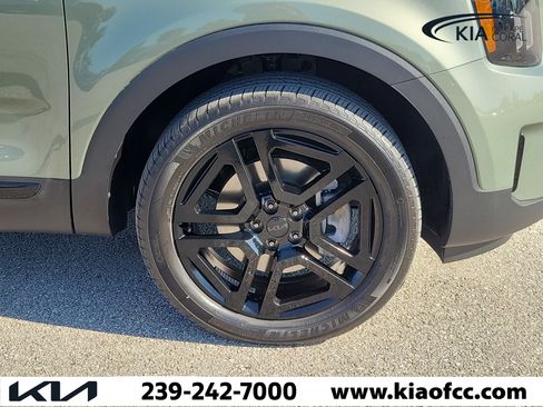Certified 2025 Kia Telluride SX X-Line AWD/4WD image 7