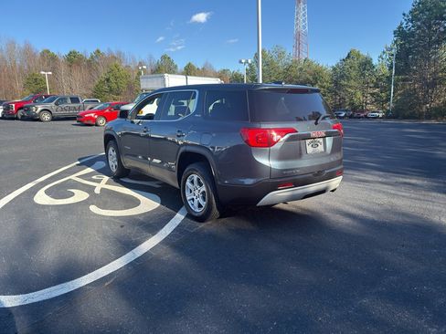 Used 2019 GMC Acadia SLE image 7