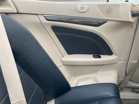 Used 2016 Mercedes-Benz E 400 Cabriolet image 10