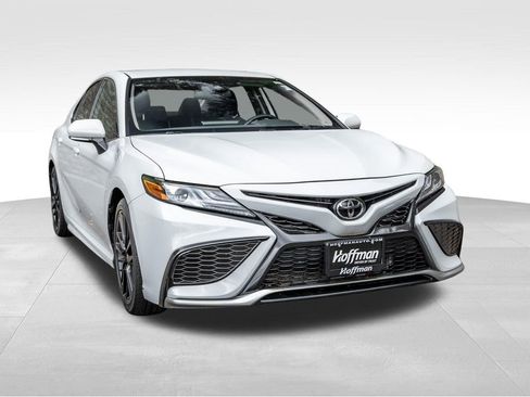 Used 2024 Toyota Camry XSE FWD image 1