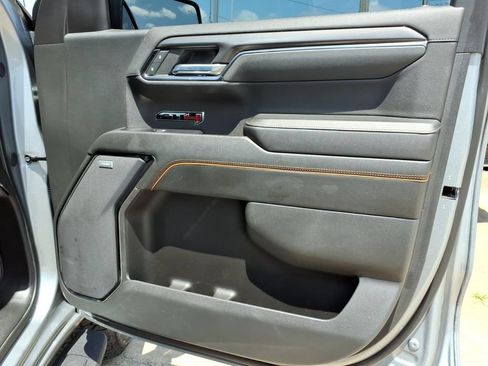 Used 2024 GMC Sierra 1500 AT4 w/ Technology Package AWD/4WD image 13