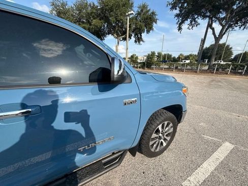 Used 2021 Toyota Tundra Limited w/ Limited Premium Package AWD/4WD image 24