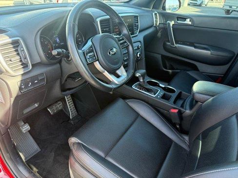 Used 2022 Kia Sportage Nightfall Edition image 11