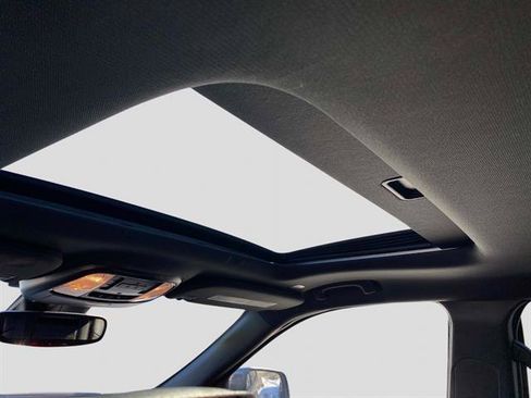 Used 2025 Dodge Durango GT image 12