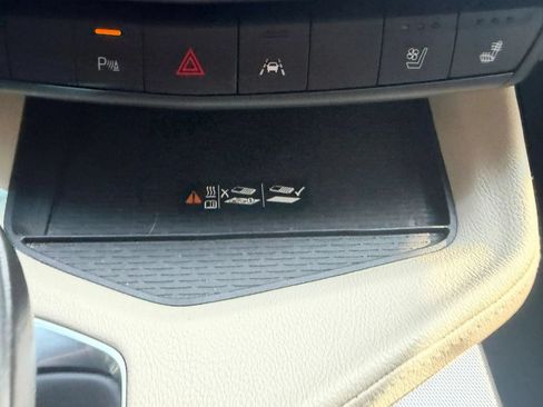 Used 2022 Cadillac CT4 Premium Luxury AWD/4WD image 19