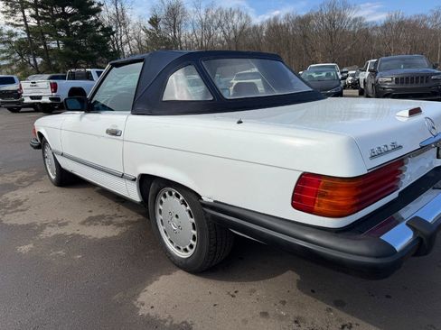 Used 1989 Mercedes-Benz 560 SL image 10