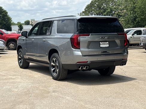 New 2026 GMC Yukon XL AT4 w/ AT4 Premium Package AWD/4WD image 12