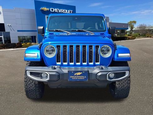 Used 2021 Jeep Wrangler Unlimited Sahara w/ Cold Weather Group AWD/4WD image 18