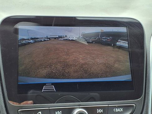 Used 2020 Chevrolet Malibu LT FWD image 29