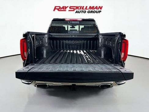 Used 2019 GMC Sierra 1500 SLT w/ SLT Premium Plus Package AWD/4WD image 8