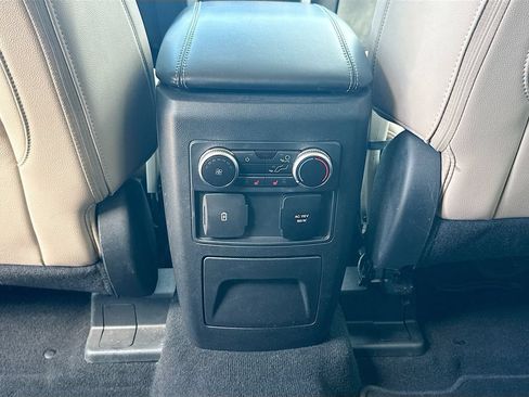 Used 2023 Ford Explorer Limited RWD image 26