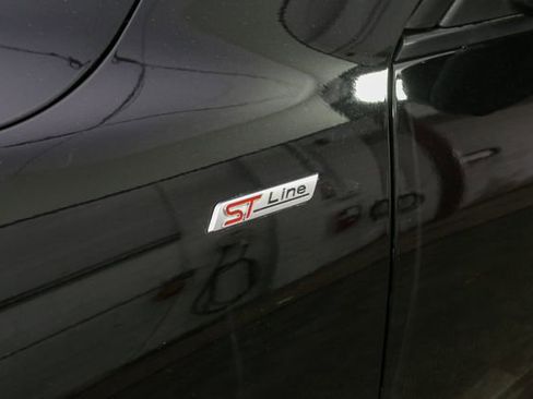 Used 2024 Ford Escape ST-Line Elite w/ Premium Technology Package AWD/4WD image 7