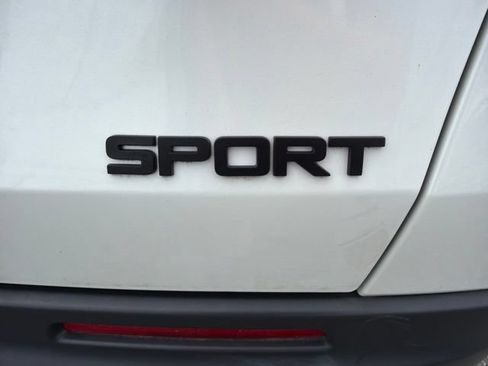 Used 2024 Honda HR-V Sport image 10