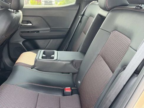 New 2025 Nissan Kicks SR w/ SR Premium Package FWD image 20