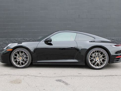 Certified 2023 Porsche 911 Carrera image 2