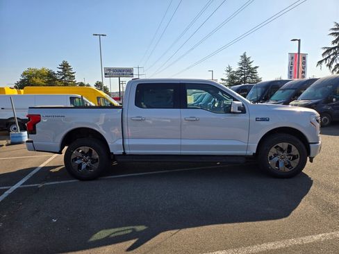 New 2025 Ford F150 Lightning Lariat image 4
