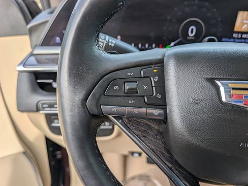 Used 2023 Cadillac Escalade ESV Premium Luxury w/ Performance Package image 25