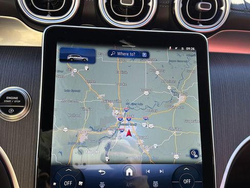 New 2026 Mercedes-Benz GLC 300 4MATIC image 29