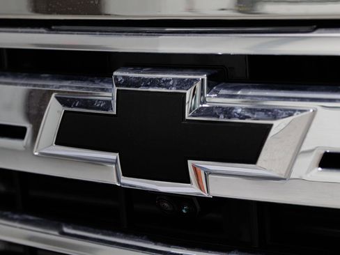 Used 2025 Chevrolet Silverado 2500 High Country w/ Technology Package image 69