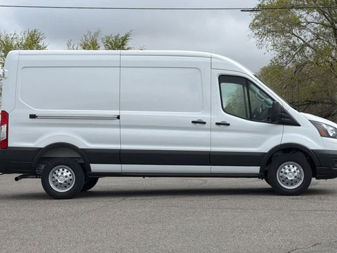 New 2026 Ford Transit 250 148 Medium Roof Extended AWD image 8