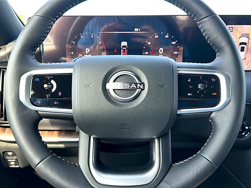 New 2026 Nissan Armada SL w/ Captain's Chari Seat Package AWD/4WD image 16