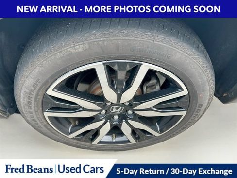 Used 2022 Honda Pilot Touring image 10