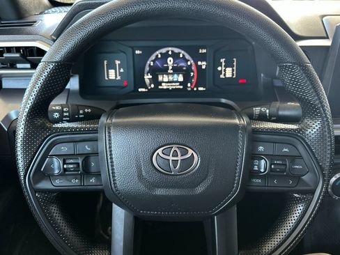 Used 2026 Toyota Tacoma SR5 RWD image 20