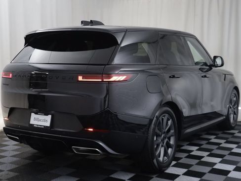 Certified 2026 Land Rover Range Rover Sport SE AWD/4WD image 17