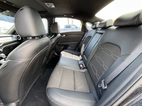 Used 2022 Kia Forte GT-Line w/ GT-Line Premium Package FWD image 25