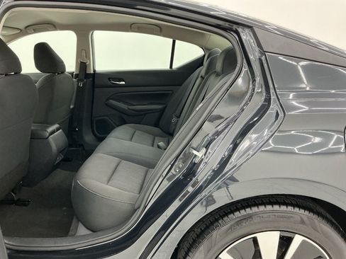 Used 2022 Nissan Altima 2.5 SV FWD image 20