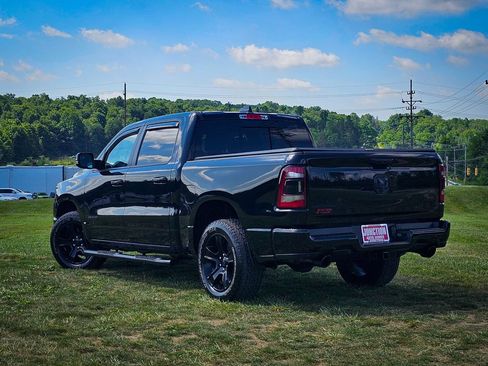 Used 2020 RAM 1500 Big Horn AWD/4WD image 6