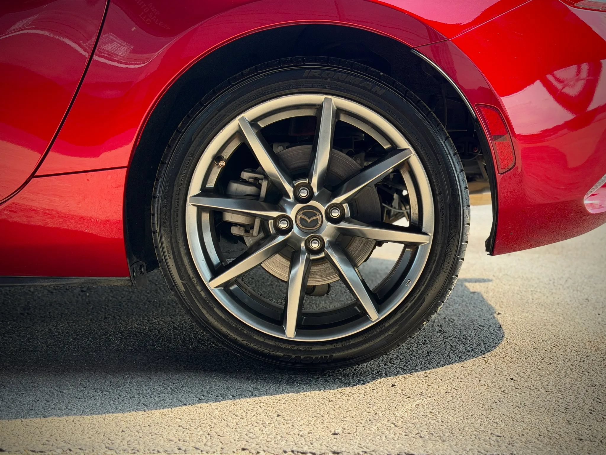 Used 2016 MAZDA MX-5 Miata Grand Touring RWD image 16