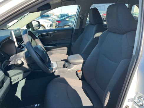 Used 2025 Toyota RAV4 LE image 35