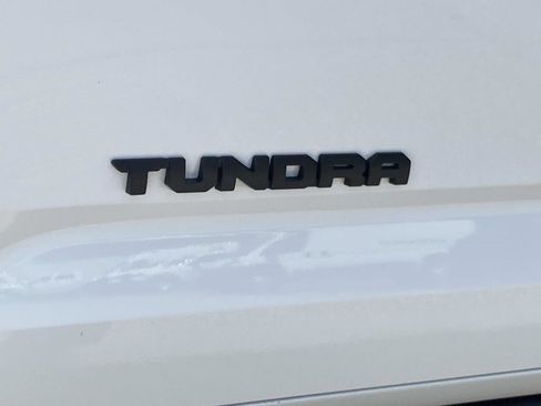 Used 2024 Toyota Tundra SR5 w/ SR5 Convenience Package AWD/4WD image 15