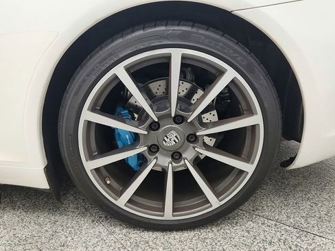 Used 2012 Porsche 911 Carrera RWD image 16