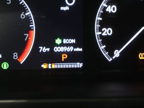 Used 2025 Honda HR-V LX image 37