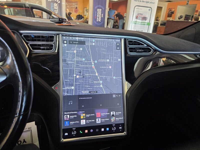 Used 2016 Tesla Model S 90D AWD/4WD image 27