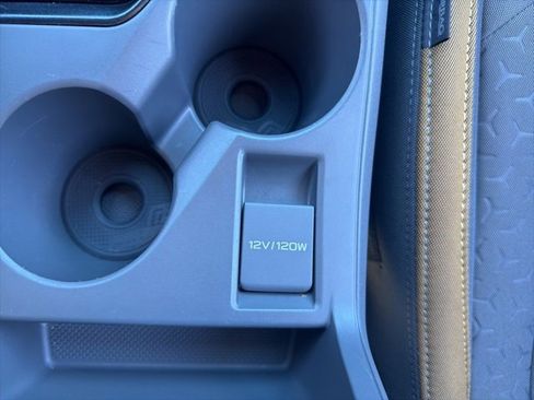 Used 2025 Subaru Crosstrek 2.5i Sport image 39