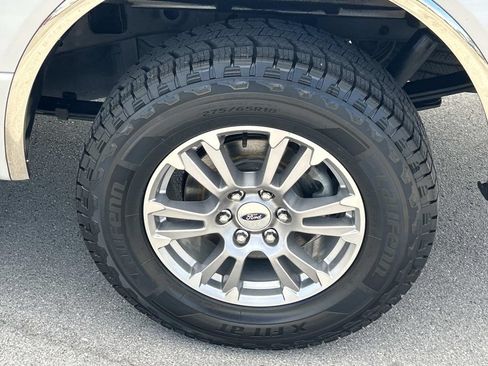 Used 2019 Ford F150 XLT w/ Equipment Group 302A Luxury RWD image 19