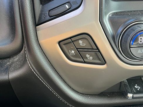 Used 2018 GMC Sierra 1500 Denali w/ Denali Ultimate Package image 10