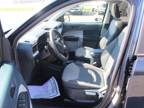 Used 2023 Ford Maverick XLT FWD image 9