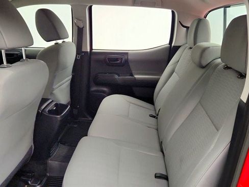 Used 2018 Toyota Tacoma SR w/ SR Convenience Package AWD/4WD image 19