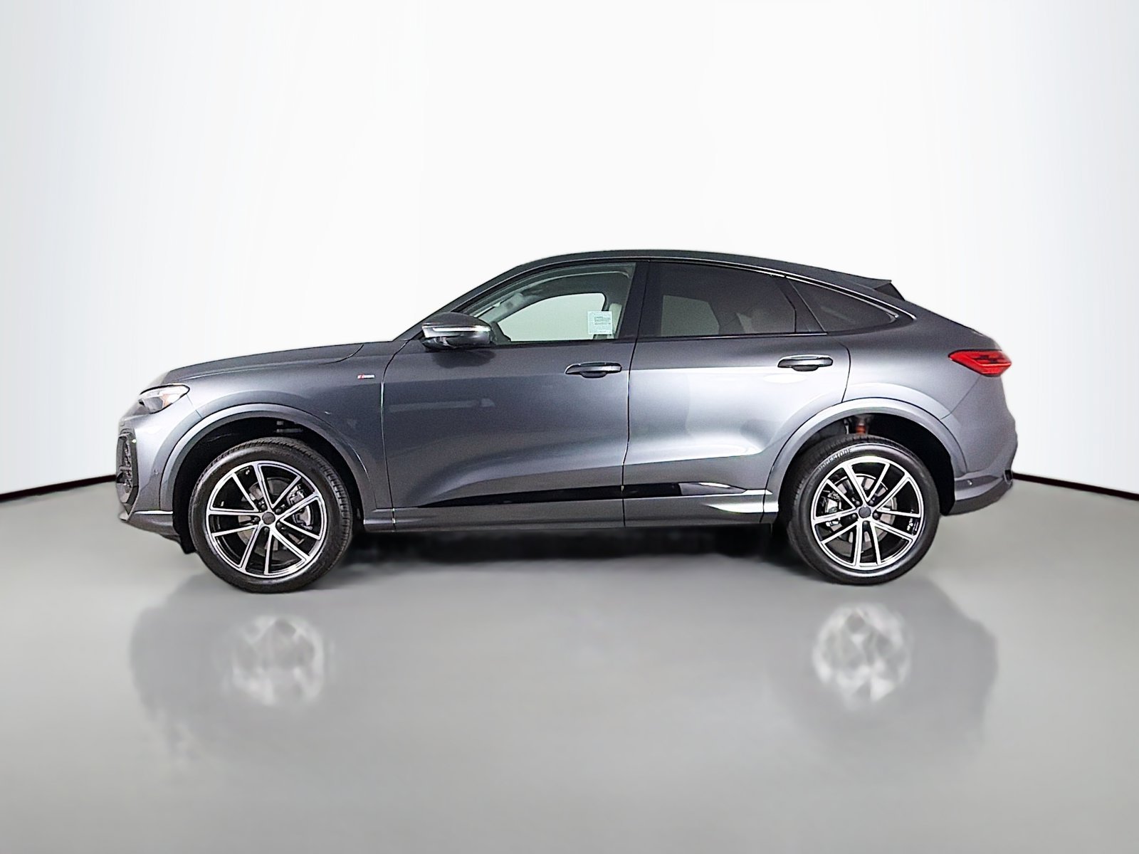 New 2026 Audi Q5 Premium Plus AWD/4WD image 4