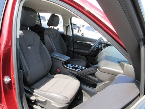 Certified 2023 Buick Envision Preferred FWD image 21