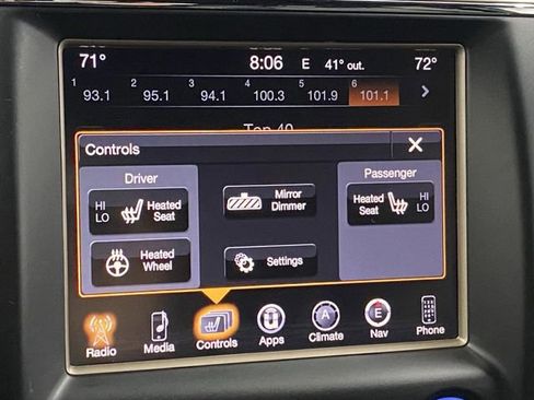 Used 2016 Jeep Grand Cherokee Limited image 8