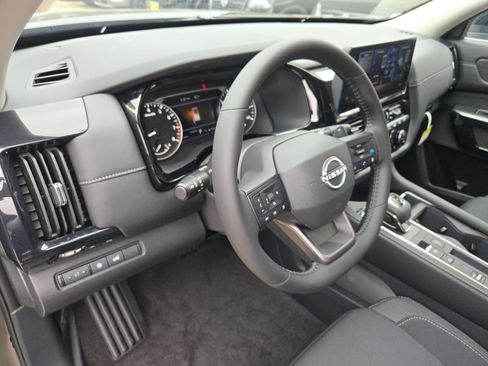 New 2026 Nissan Pathfinder SV FWD image 10